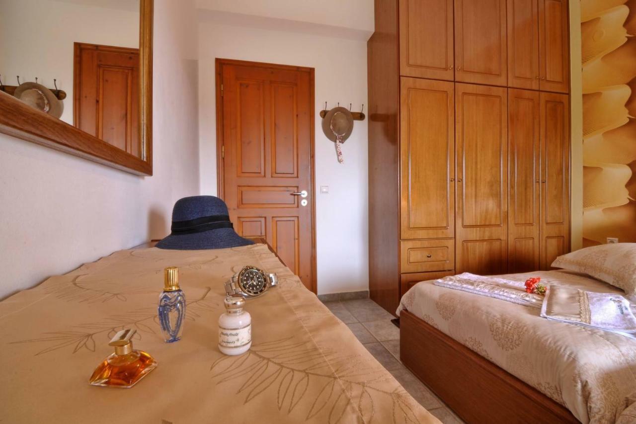 Angela Pool Apartments Agios Georgios Pagon Exterior photo